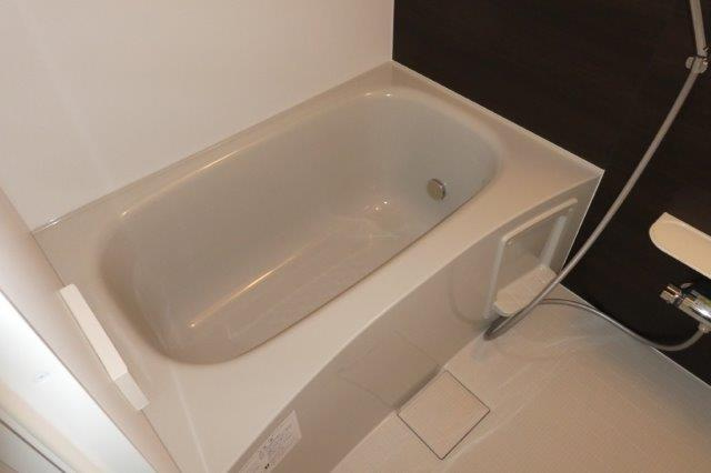 プレインカーサ５の浴室|追い炊き付き