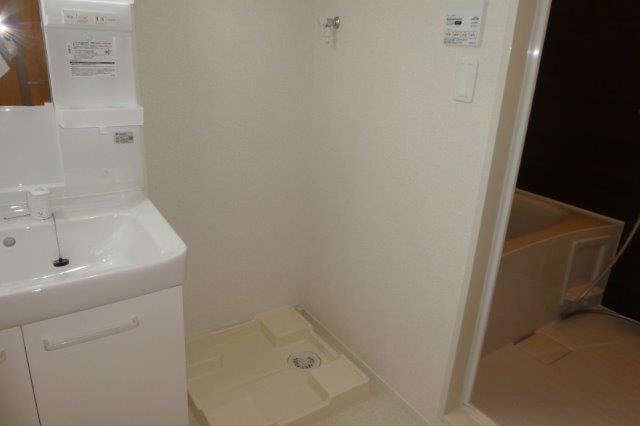 プレインカーサ５のその他|洗濯機置き場