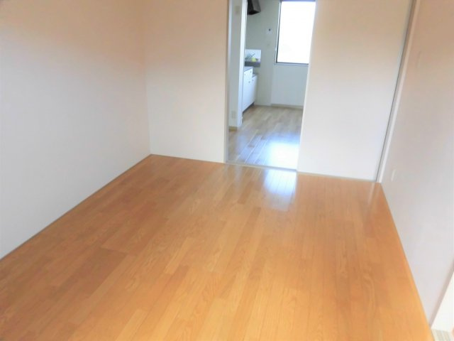 サウスガーデンBB　B棟の洋室