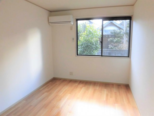 サウスガーデンBB　B棟の洋室