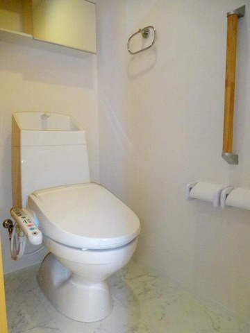 ヌーベルファミーユのトイレ