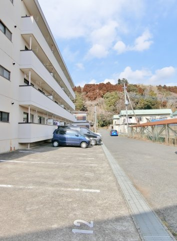 アキヨマンションの駐車場