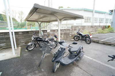 【その他共用部分】 | あねっくす弐番館 | 駐車スペースもあります