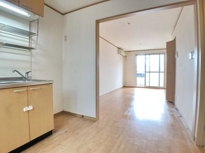 【居間・リビング】 | ウエストパレス