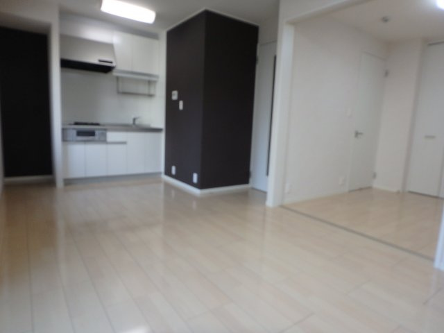 フレンドリースクエアの居間・リビング