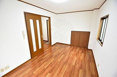 【内装】 | スリーライトカドニシ