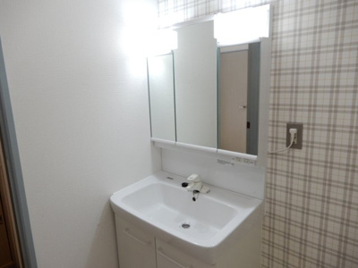 【独立洗面台】 | サンコーポラス平沢（携帯アンテナ収入有り）