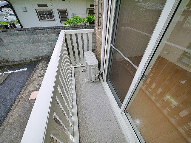 グランドール（法華寺町）のバルコニー|バルコニー付きです