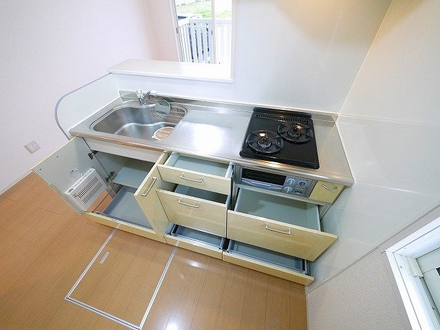 グランドール（法華寺町）のキッチン|きれいなキッチンです