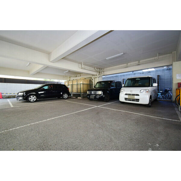 田北ビルの駐車場|田北ビル（1LDK）　駐車場