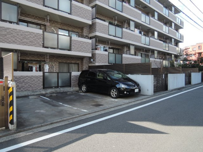 【駐車場】 | スカールたまプラーザ | 平置き駐車場