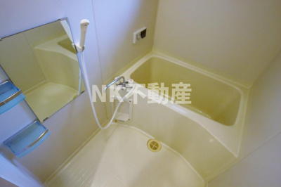 【浴室】 | ジュネス田中（長瀬賃貸） | 日々の暮らしに欠かせないお風呂です