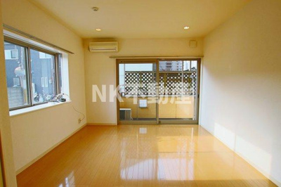 【居間・リビング】 | ジュネス田中（長瀬賃貸） | 綺麗な洋室です