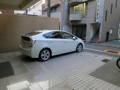 【駐車場】 | 第一太田ビル | クルマ1台分　駐車スペース含みます