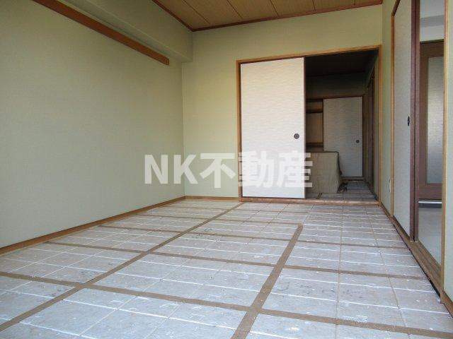 【寝室】 | ヌベルミズノ（河内小阪賃貸） | 落ち着いて過ごせるお部屋なので、寝室にいかがでしょうか