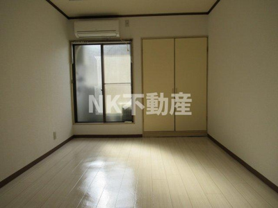 【居間・リビング】 | シャトレ小阪（河内小阪賃貸） | 綺麗な洋室です