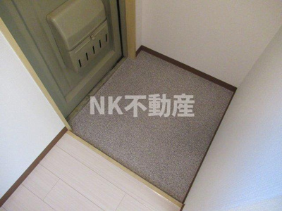 【玄関】 | シャトレ小阪（河内小阪賃貸） | シンプルで使いやすい玄関です
