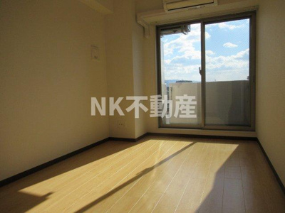 【居間・リビング】 | ヴェルドミール小阪（河内小阪賃貸） | 明るい洋室です