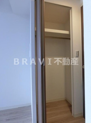 プレサンス谷町七丁目Ⅱ　BRAVI不動産の収納|【プレサンス谷町七丁目Ⅱ】収納のためのスペースです