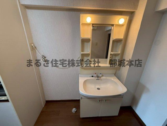 サンライズ都北の独立洗面台|302の写真です