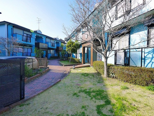 サンパレス松本Aのエントランス