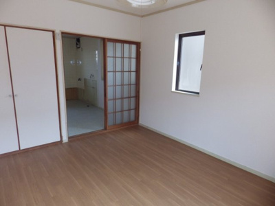 【寝室】 | オランジュベール日永