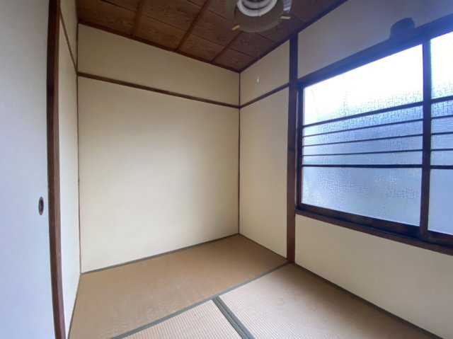 石田大受町の和室