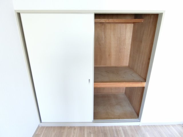グランドハイツ杉田Iの収納