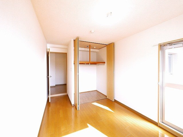プライムガーデンの収納|コンパクトで使いやすい洋室です