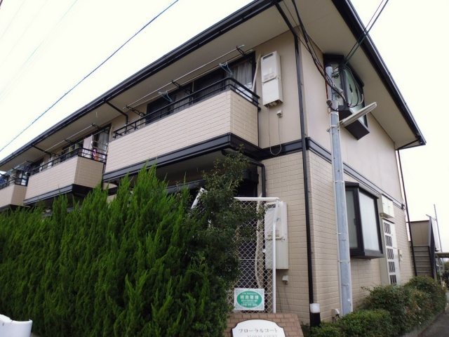 フローラルコートの外観