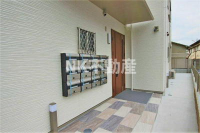 【エントランス】 | クリエオーレ荒本Ⅲ（荒本賃） | 建物の内部です