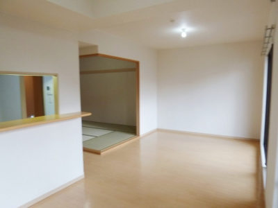 【居間・リビング】 | ハイツ甲四公園