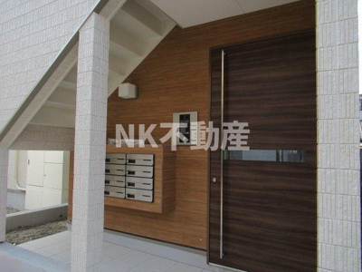 【エントランス】 | Living　Life花園西町（リビングライフ花園西町） | エントランスです