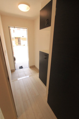 【玄関】 | ヴィレッタ