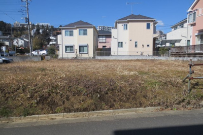 【外観】 | MLH藤沢本町3棟-3【条件付売地（土地）】 | 陽当たり・風の通りともに良好です☆住宅地で車の通りも少なく、お子様も安心安全です。藤沢市で新築戸建てをお探しならぜひご覧ください☆