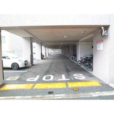【駐車場】 | ウエスト　フルハウス | 駐車場があります