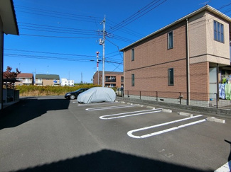 【駐車場】