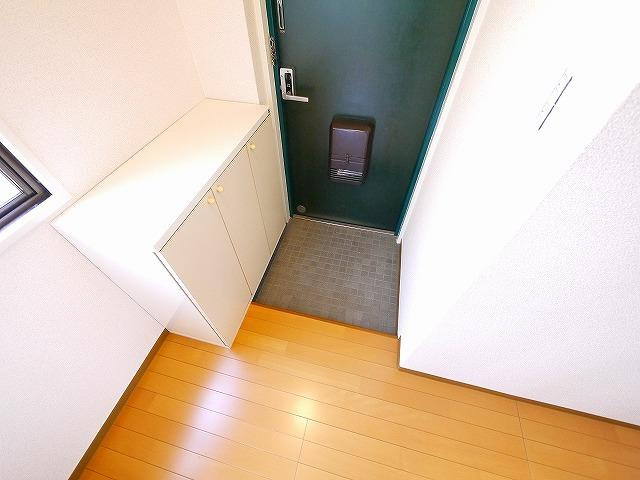 富雄サンパレスⅠ号館の玄関|毎日通る玄関はこちらです
