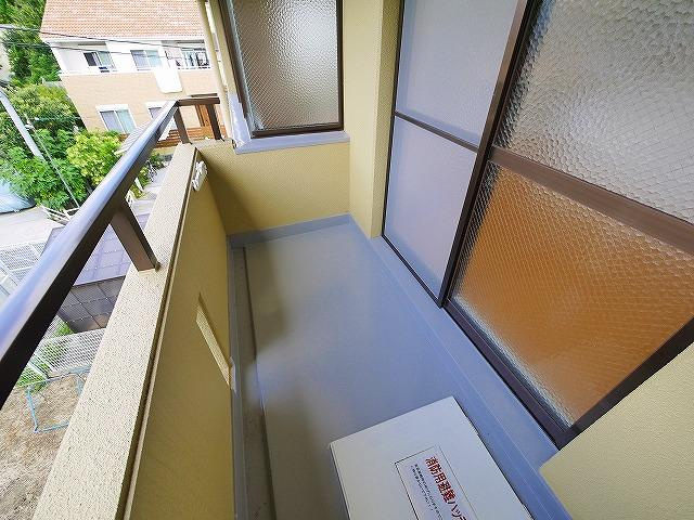 富雄サンパレスⅠ号館のバルコニー|陽当たり良好なバルコニーです