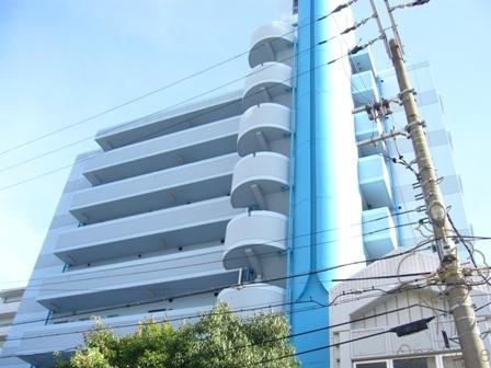 アスティオン梅田アネックスの外観