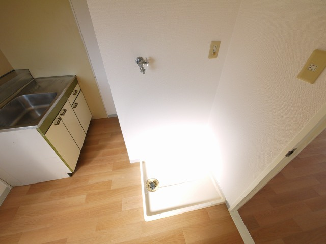 メゾン・ラ・ポムの設備|嬉しい室内洗濯機置き場があります。