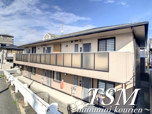 東ハイツの外観