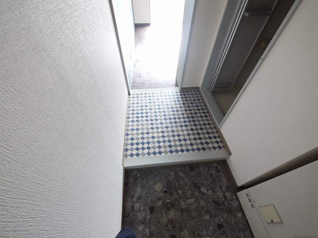 トータスBldの玄関