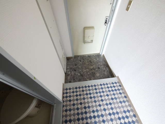 トータスBldの玄関