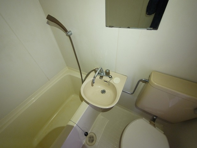 トータスBldの洗面所