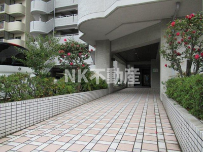 【エントランス】 | パラツィーナ小阪（河内小阪賃貸） | 毎日通るエントランスはこのようになっています