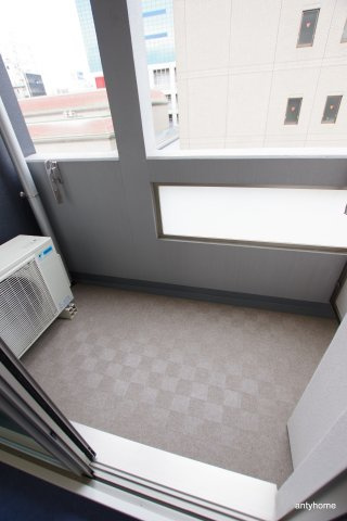 Bee parQ扇町　仲介手数料無料のバルコニー