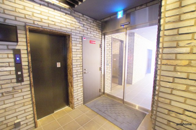 Bee parQ扇町　仲介手数料無料のロビー