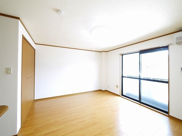 グランソーレの洋室|スタンダードな洋室です