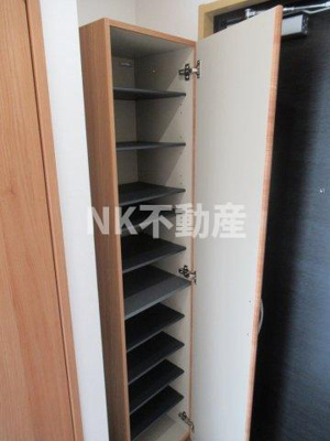 【玄関】 | ラガーパレス花園（東花園賃貸） | シューズボックスです